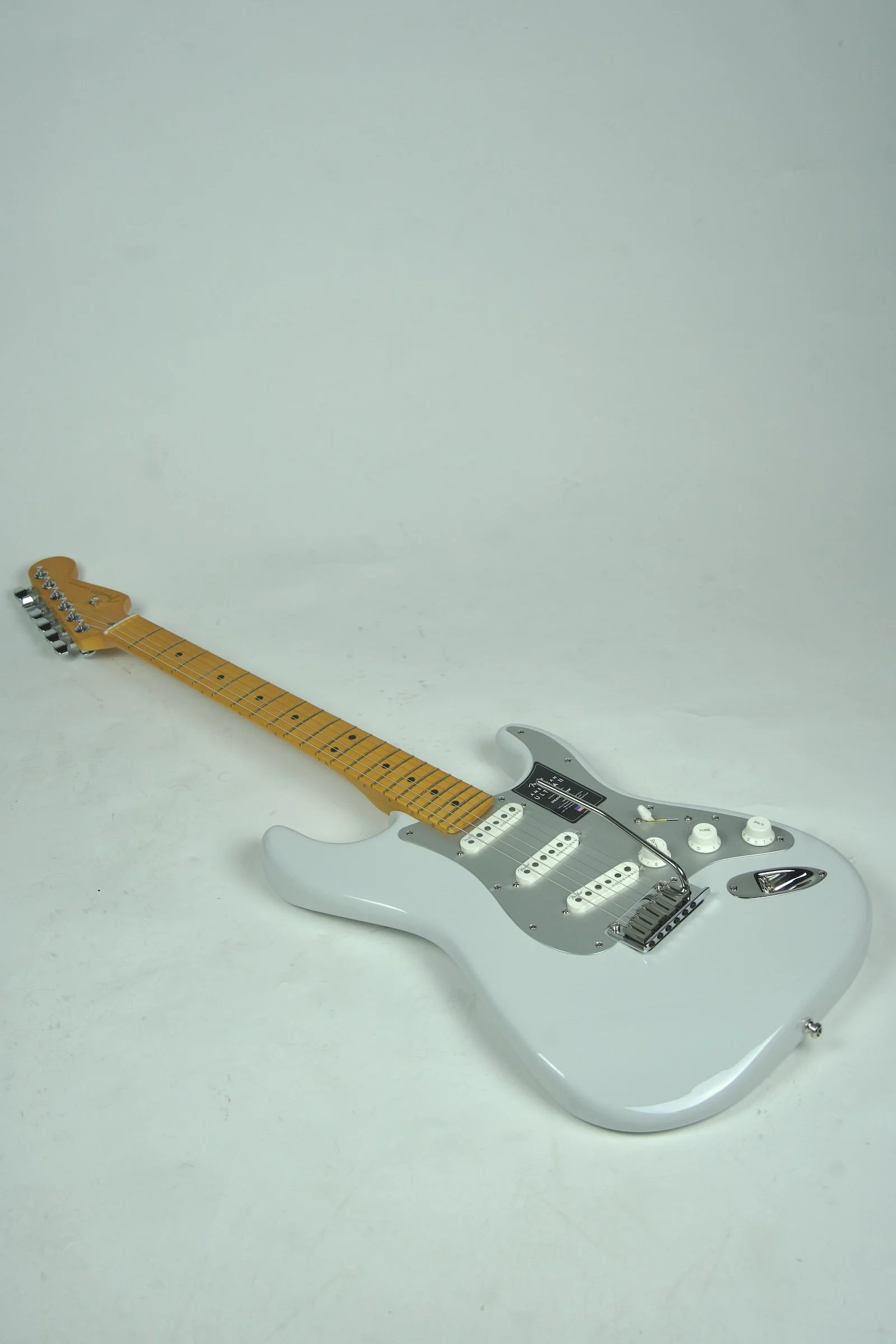 Squier Classic Vibe 50s' Stratocaster HT Electric Guitar in Shell